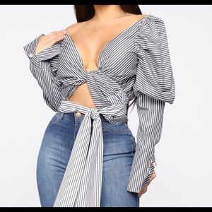 FASHION NOVA ‘Good Timing’ Blouse !